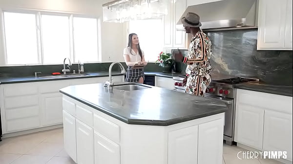 Petite Realtor Liz Jordan Sucks A Big Black Cock Before Hardcore Fucking While Showing A House