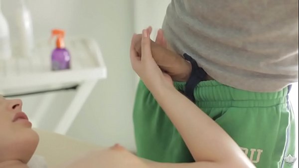 Liona riding her masseur'_s cock