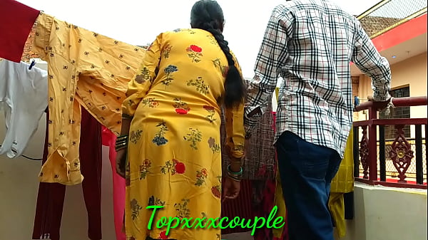 Caught and fucked the desi sister-in-law who went to dry clothes on the terrace