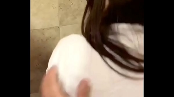 PUBLIC SEX!! A MEXICAN SCHOOLGIRL is FUCKED in the MEN'S BATHROOM of a SHOPPING CENTER in CDMX