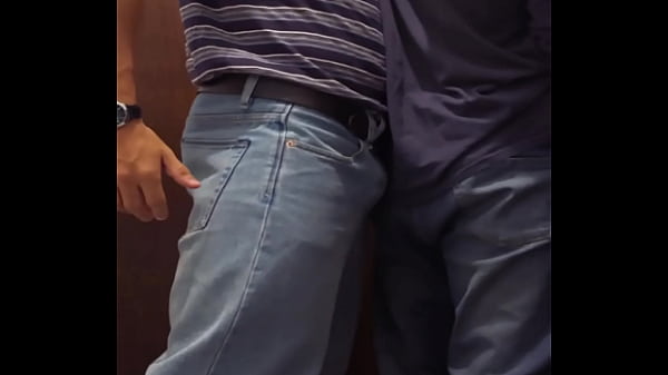 AFTER A CRAZY NIGHT AT THE PARTY THE UNIVERSITY JOKE FUCKS ME WILDLY