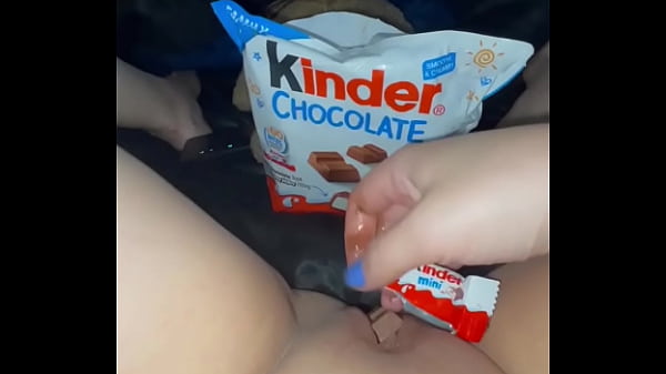 EXTREME KINKY HARDCORE FOOD FETISH-TEEN GIRL FUCK HERSELF&amp_MASTURBATE WITH FRUITS,CHOCOLATE,SCHRIMPS-WEIRD ARAB FULL VIDEO PORN-BEST AMATEUR-SAUDI-ARABIAN SNOWWHITE-LOS ANGELES-UNITED STATES-2025-USA G
