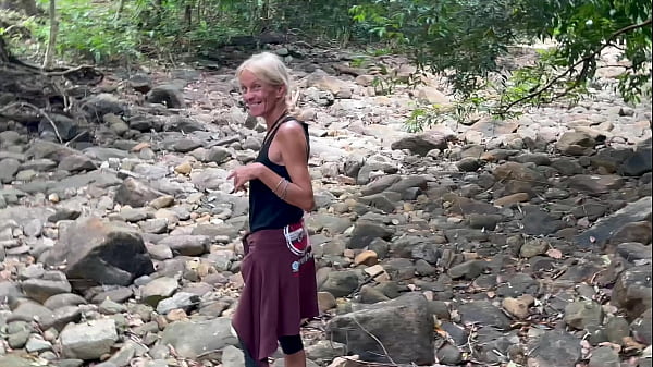 SHE LOST IN THE FOREST - IF YOU HELP ME, I'_LL SUCK YOUR COCK AND YOU CUM IN MY MOUTH