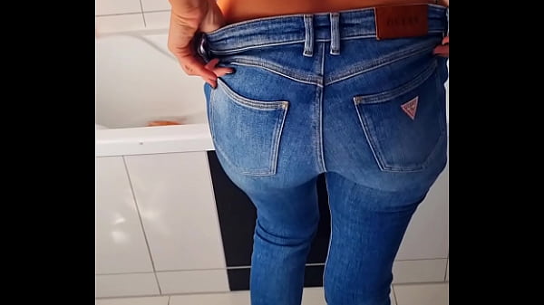 Teen sexy performs Video