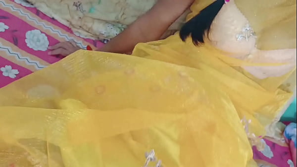 Gorgeous Teen Girl strips in blowjob