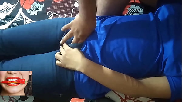 Wild Teen Girl has fun in cumshot