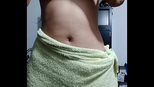 VIRGIN TEENS18 . I wear a dress without underwear to go to university. carelessness