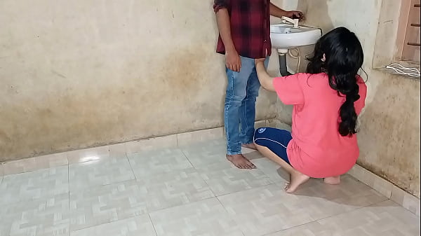 Sister-in-law quenched her pussy's thirst with a young plumber! XXX Plumber Sex in Hindi Voice