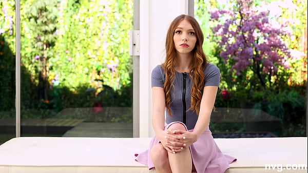 Beautiful Teen models shaved_pussy