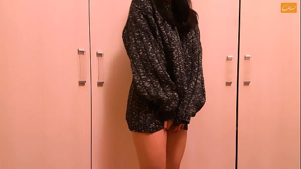 Teen big_tits strips Video