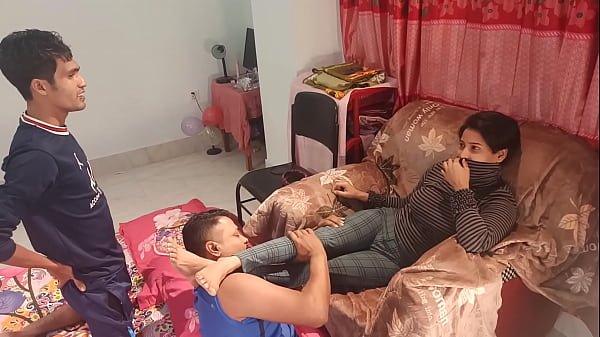 Sexy cumshot Teen poses